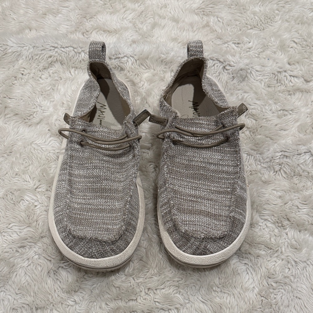 Maui and Sons Men's Slip-On Beach Loafers in Light Taupe Knit Size 7 - Picture 2 of 5